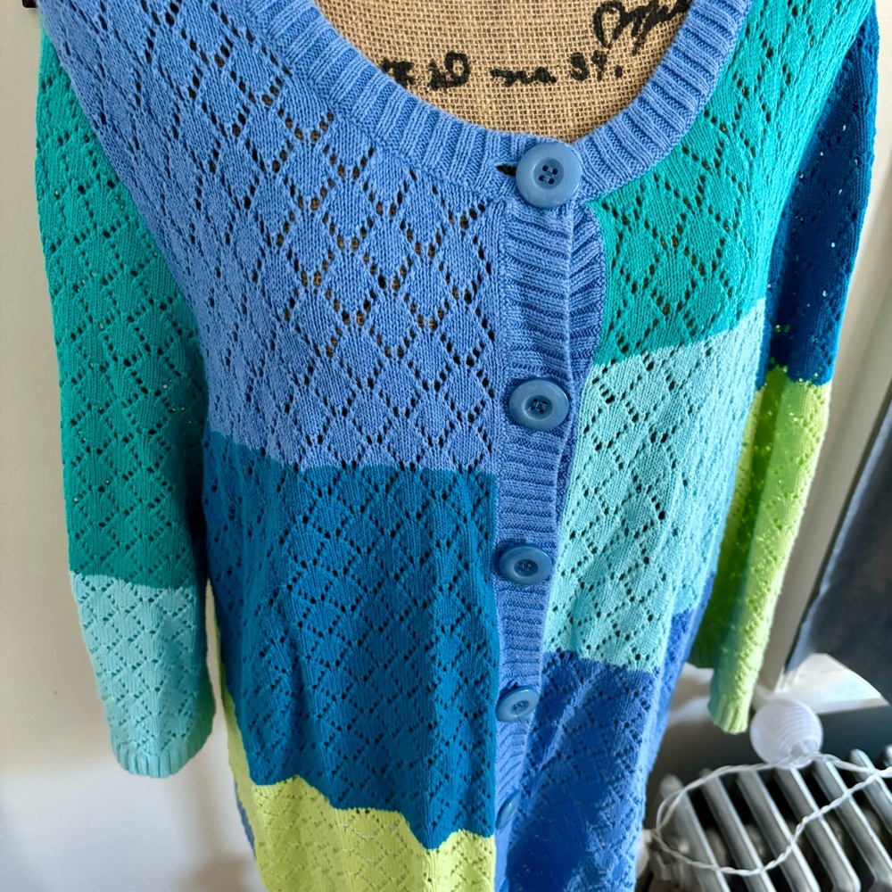Colorblock knit sweater - Picture 2 of 5